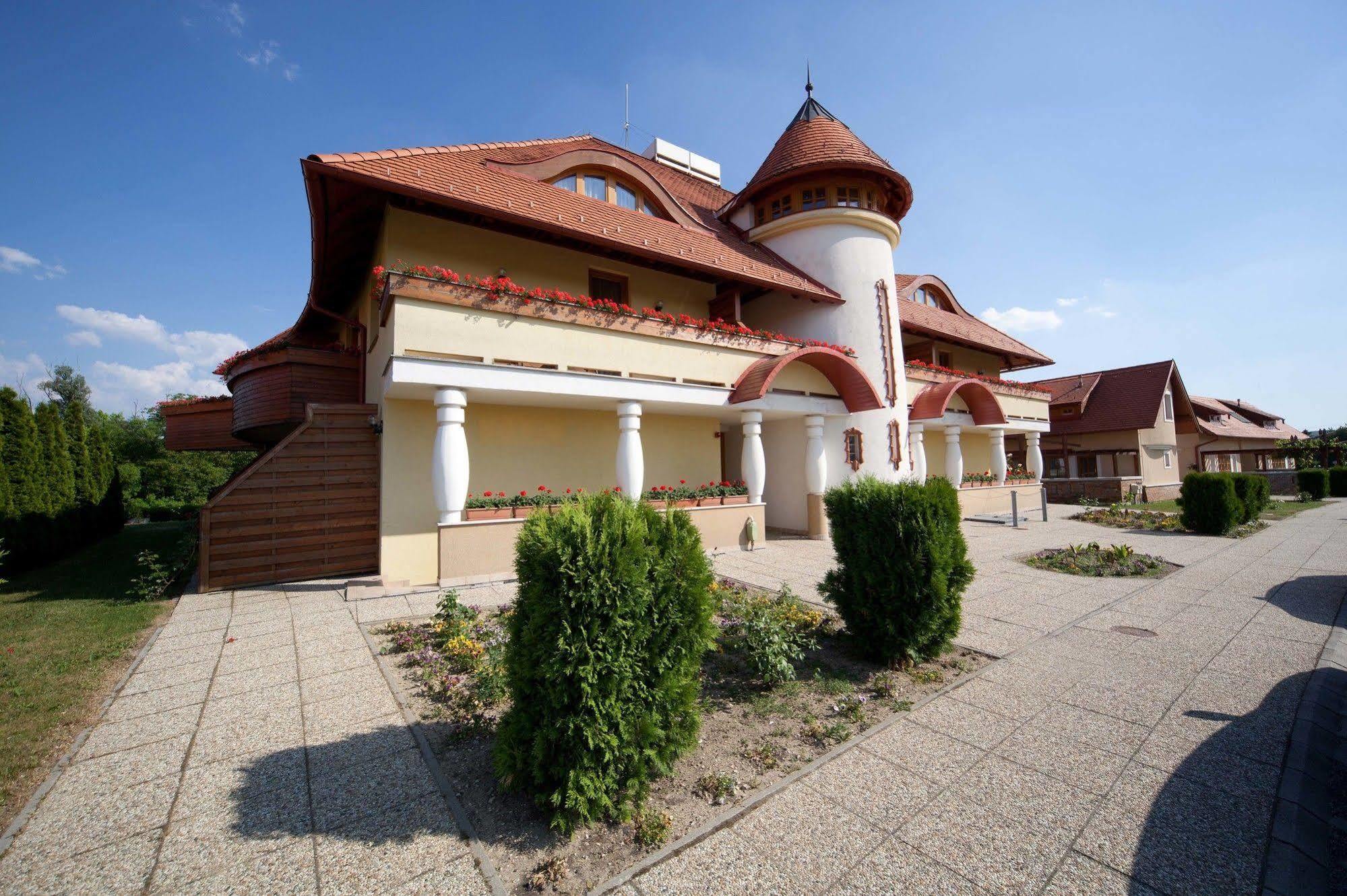 Kehida Hertelendy Haz Kehidakustány Exterior photo